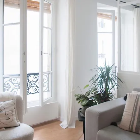 Apt LOFT style design in PARIS Appartamento *